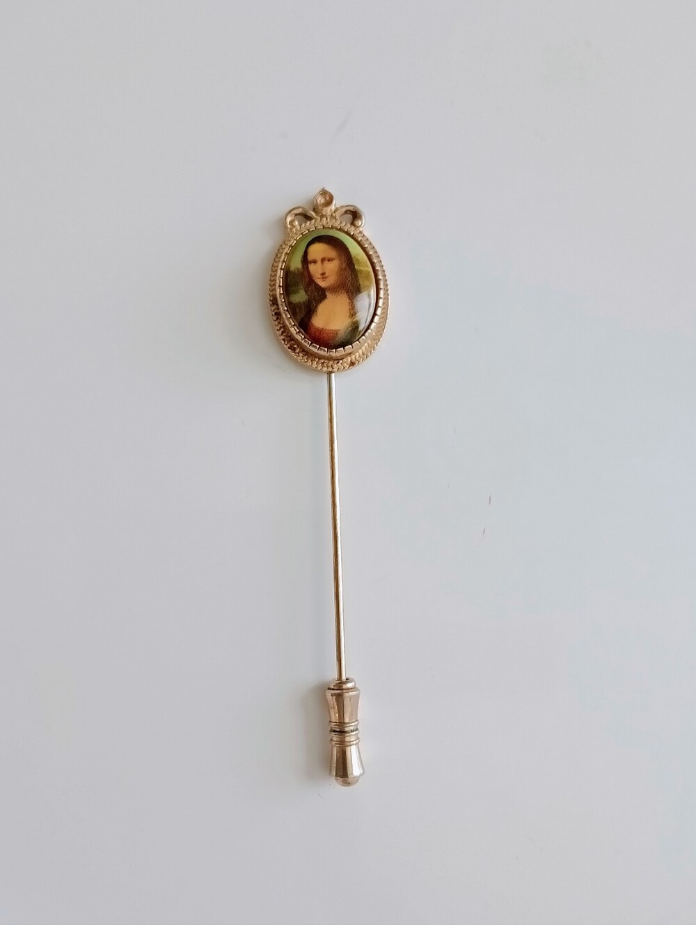 Vintage Sarah Coventry Mona Lisa Portrait Gold Stick Pin/Brooch